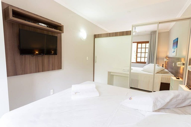 Belíssimo Apartamento na Lagoa da Conceição