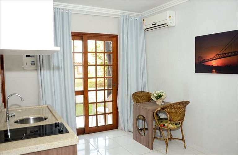 Perfeito Apartamento de 1 quarto na Lagoa da Conceição